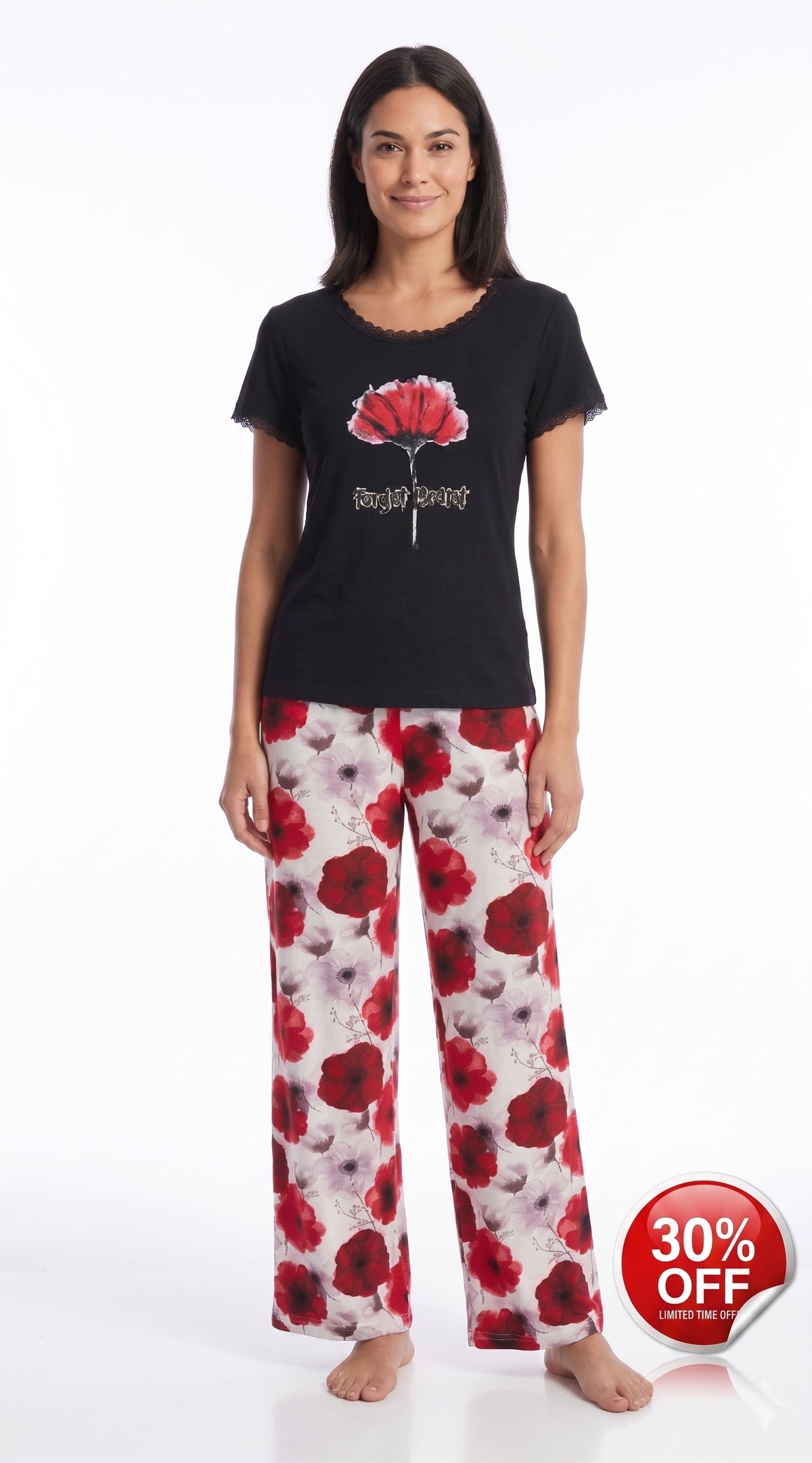 Women's pajama set with wide-leg pants and lace
